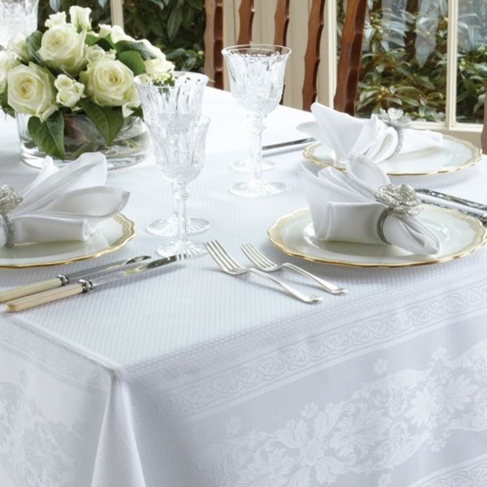 Jacquard Tablecloths